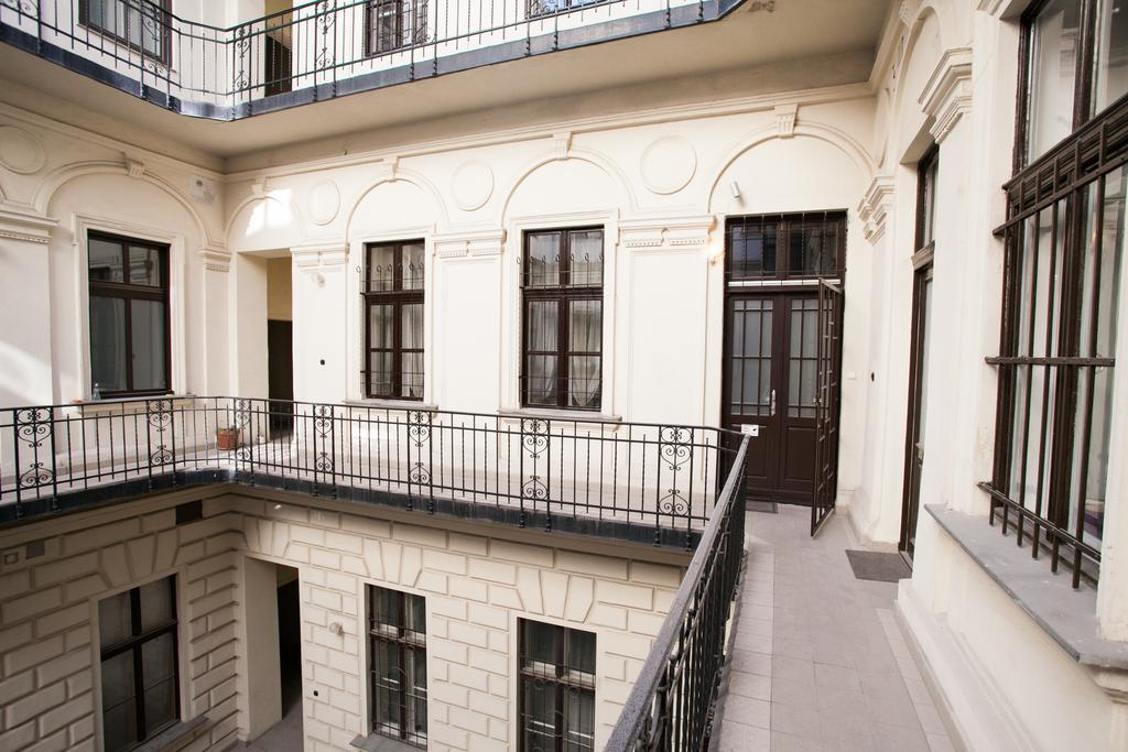 Agora Apartment Budapest Ngoại thất bức ảnh