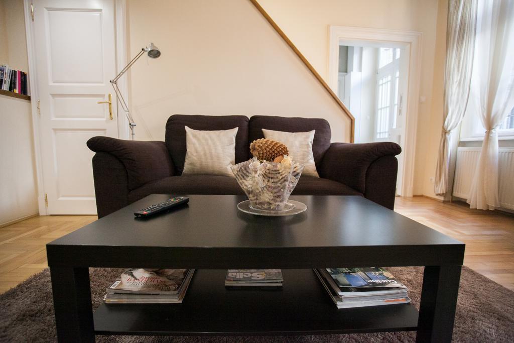 Agora Apartment Budapest Ngoại thất bức ảnh
