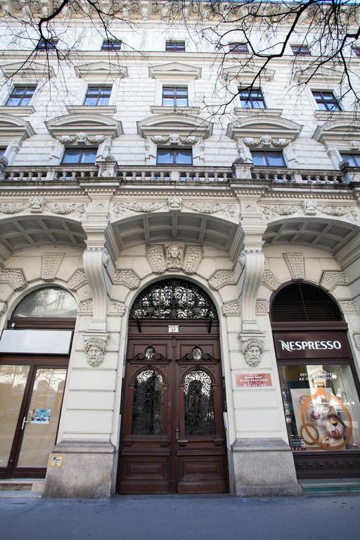 Agora Apartment Budapest Ngoại thất bức ảnh