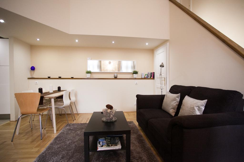 Agora Apartment Budapest Ngoại thất bức ảnh