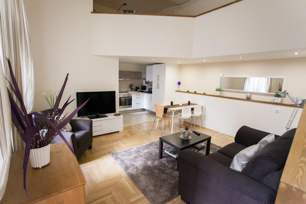 Agora Apartment Budapest Ngoại thất bức ảnh